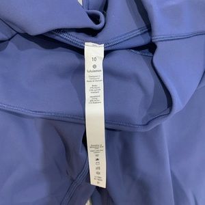 Lululemon Wonder-Under cropped leggings!